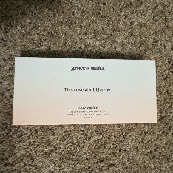 Grace & Stella Rose Quartz Roller - Picture 1 of 5